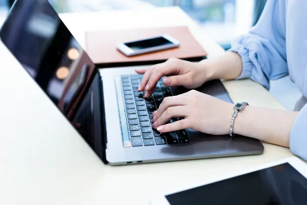 データ入力・各種資料作成・管理