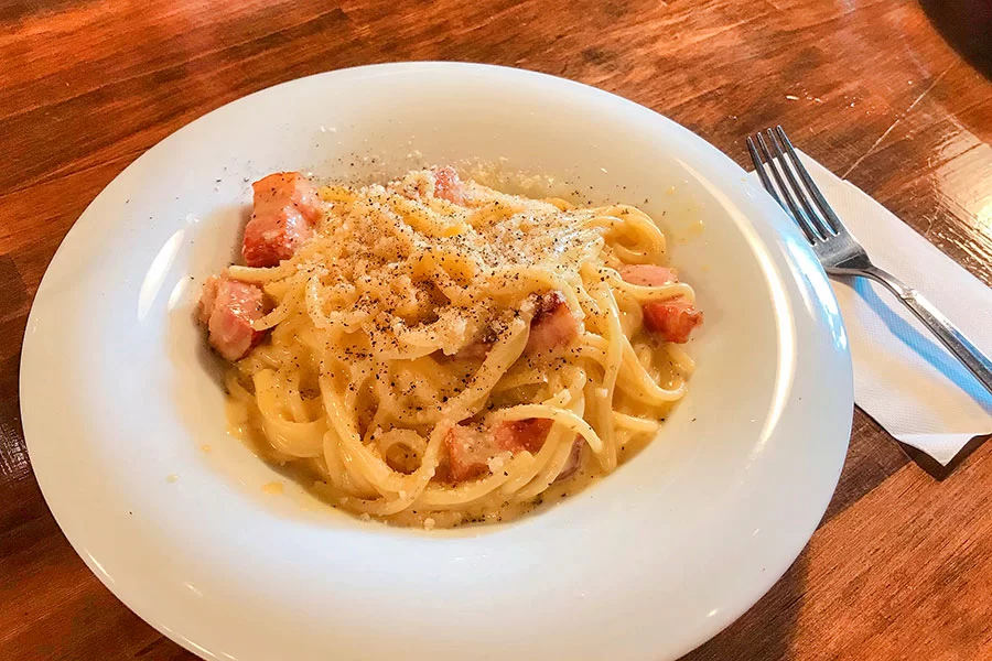 月1回の定例会の福利厚生画像3